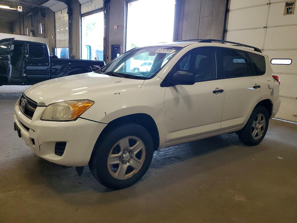 65747816 :رقم المزاد ، 2T3BF4DV5BW085050 vin ، 2011 Toyota Rav4 مزاد بيع