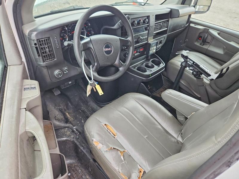 65653776 :رقم المزاد ، 1GTZ7TCBXF1144904 vin ، 2015 Gmc Savana مزاد بيع