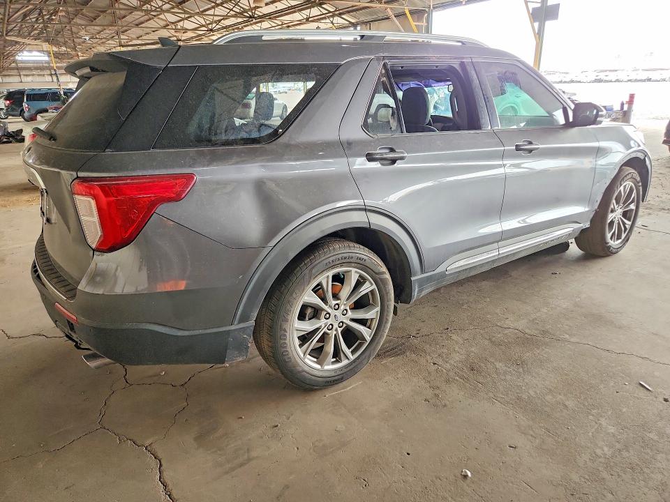 64043766 :رقم المزاد ، 1FMSK7FH0MGB05719 vin ، 2021 Ford Explorer مزاد بيع