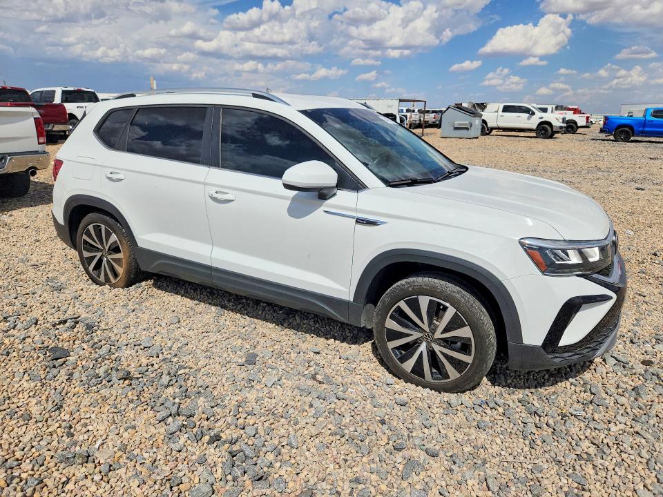 2022 Volkswagen Taos მანქანა იყიდება აუქციონზე, vin: 3VVRX7B29NM039654, აუქციონის ნომერი: 64289776