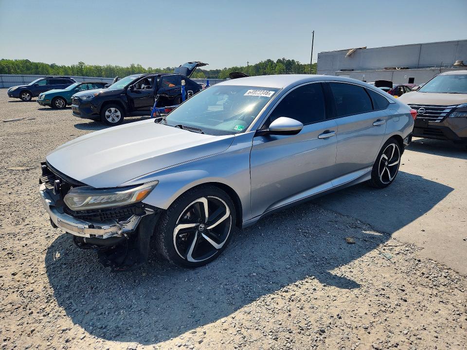 Auction sale of the 2019 Honda Accord, vin: 1HGCV1F37KA148120, lot number: 64823346