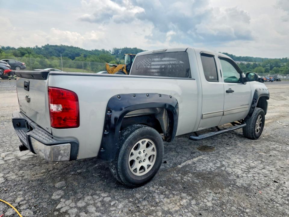 Продажа на аукционе авто 2010 Chevrolet Silverado, vin: 1GCSKSE32AZ231609, номер лота: 64603696