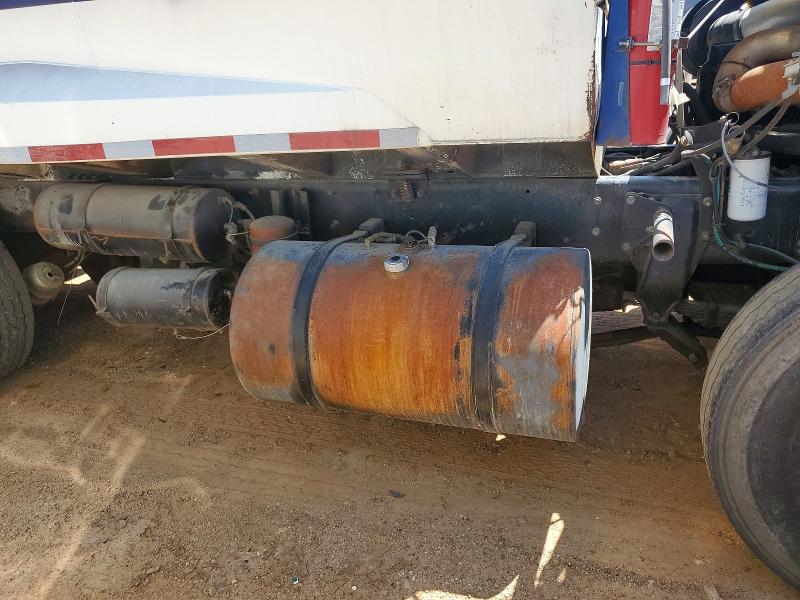 2003 Mack Mr613 მანქანა იყიდება აუქციონზე, vin: 1M2K195C03M022330, აუქციონის ნომერი: 65089586