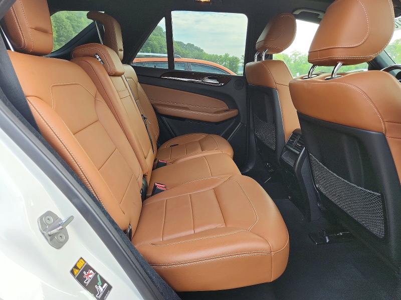 63227036 :رقم المزاد ، 4JGDA5HB3JB075181 vin ، 2018 Mercedes-benz Gle مزاد بيع