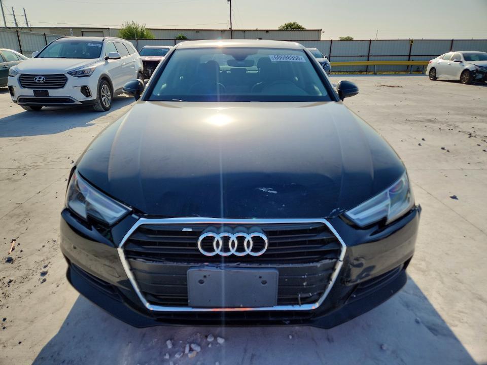 Продаж на аукціоні авто 2017 Audi A4, vin: WAUGNAF46HN007949, номер лоту: 60698356