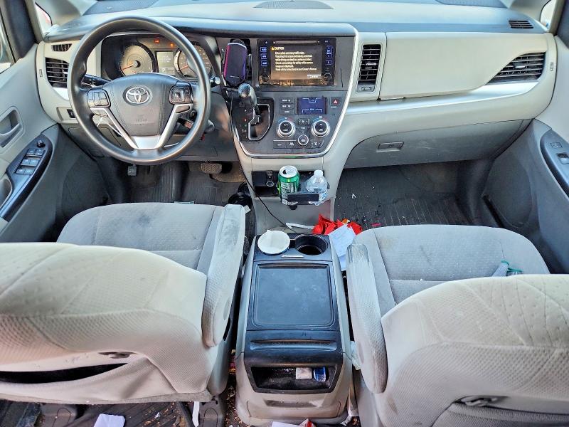 2017 Toyota Sienna მანქანა იყიდება აუქციონზე, vin: 5TDKZ3DC7HS781998, აუქციონის ნომერი: 64421176