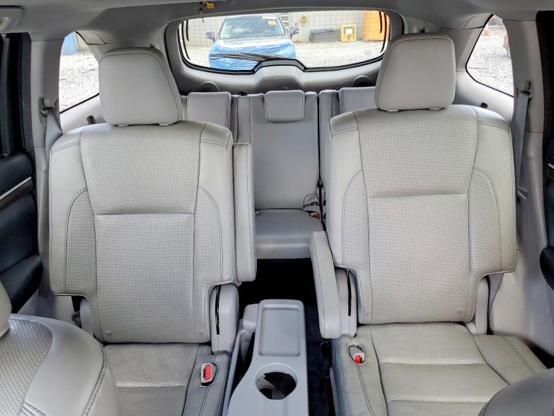 2015 Toyota Highlander მანქანა იყიდება აუქციონზე, vin: 5TDDKRFH7FS182606, აუქციონის ნომერი: 64458316