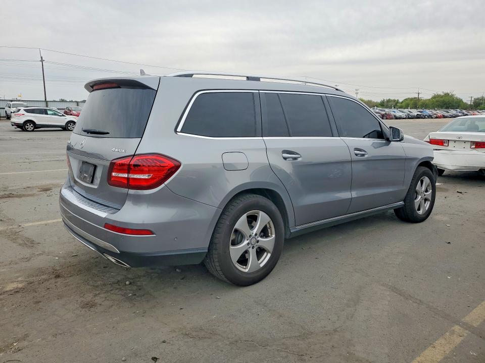 66480196 :رقم المزاد ، 4JGDF6EE8HA766115 vin ، 2017 Mercedes-benz Gls مزاد بيع