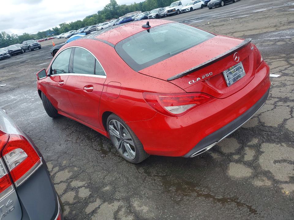 64992256 :رقم المزاد ، WDDSJ4GB3JN654599 vin ، 2018 Mercedes-benz Cla مزاد بيع