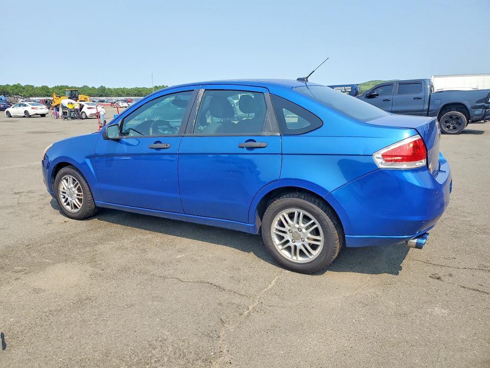 64477836 :رقم المزاد ، 1FAHP3FN5AW136129 vin ، 2010 Ford Focus مزاد بيع