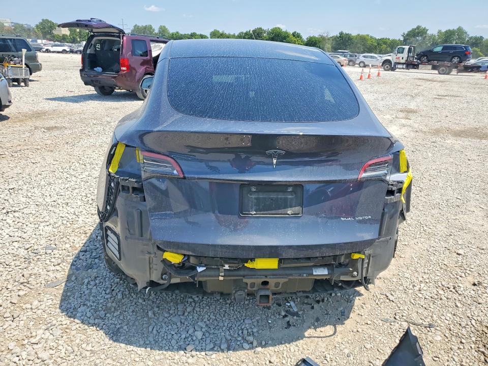 64004646 :رقم المزاد ، 5YJYGDEE1MF065456 vin ، 2021 Tesla Model Y مزاد بيع