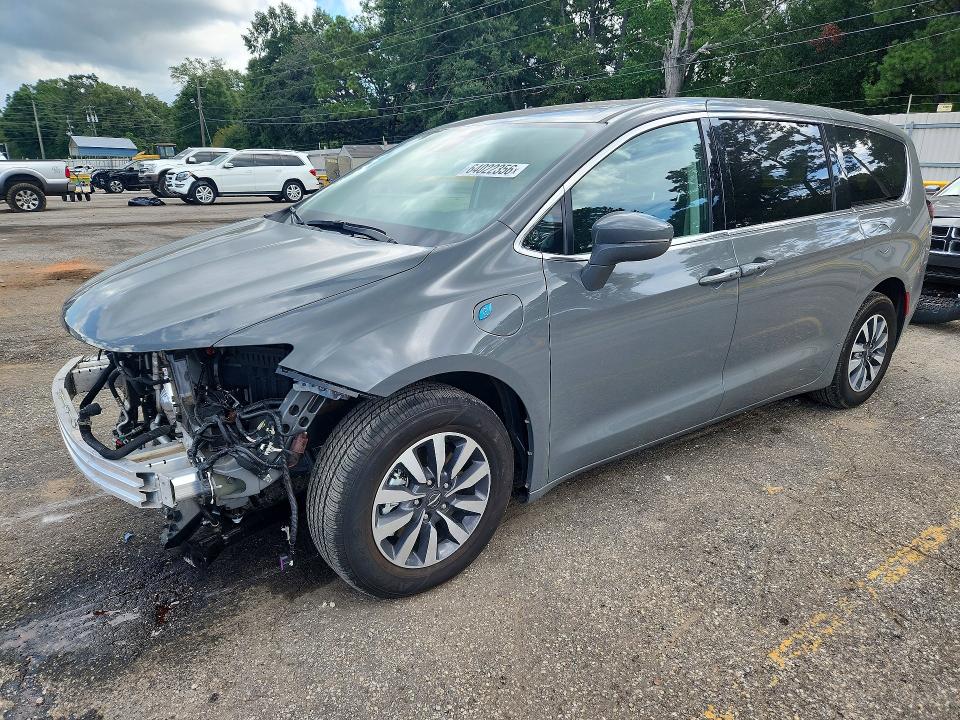 Aukcja sprzedaży 2022 Chrysler Pacifica, vin: 2C4RC1L75NR232801, numer aukcji: 64022356