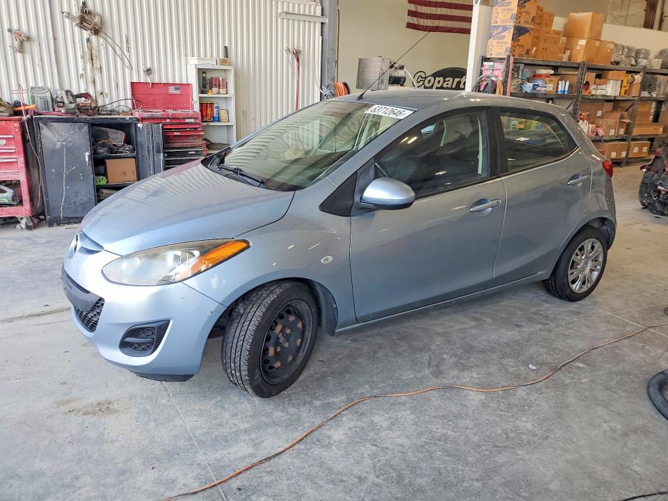 2013 Mazda Mazda2 მანქანა იყიდება აუქციონზე, vin: JM1DE1KY8D0170723, აუქციონის ნომერი: 63712646