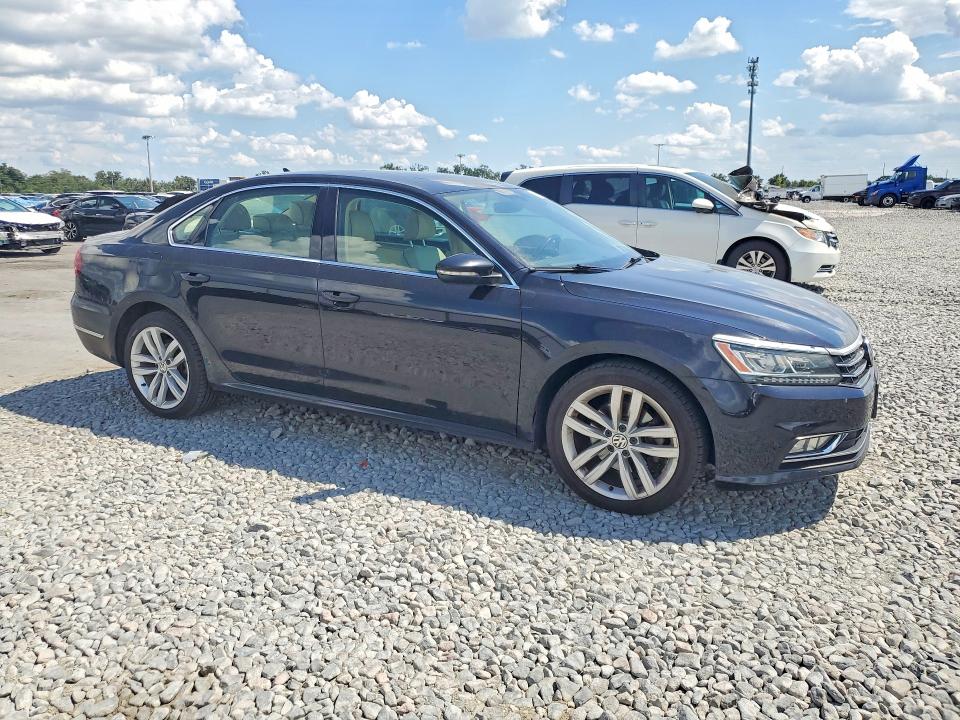 2018 Volkswagen Passat მანქანა იყიდება აუქციონზე, vin: 1VWBA7A30JC032774, აუქციონის ნომერი: 66268466