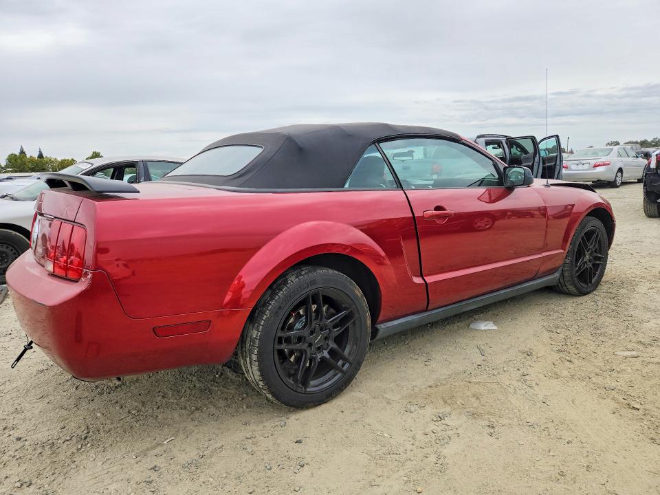 66474646 :رقم المزاد ، 1ZVFT84N265261323 vin ، 2006 Ford Mustang مزاد بيع