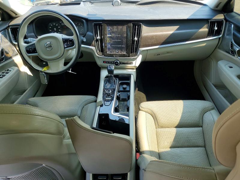 Продаж на аукціоні авто 2017 Volvo V90 Cross Country, vin: YV4A22NL3H1001661, номер лоту: 64249826