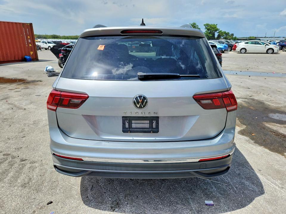 66655606 :رقم المزاد ، 3VV1B7AX9NM012852 vin ، 2022 Volkswagen Tiguan مزاد بيع