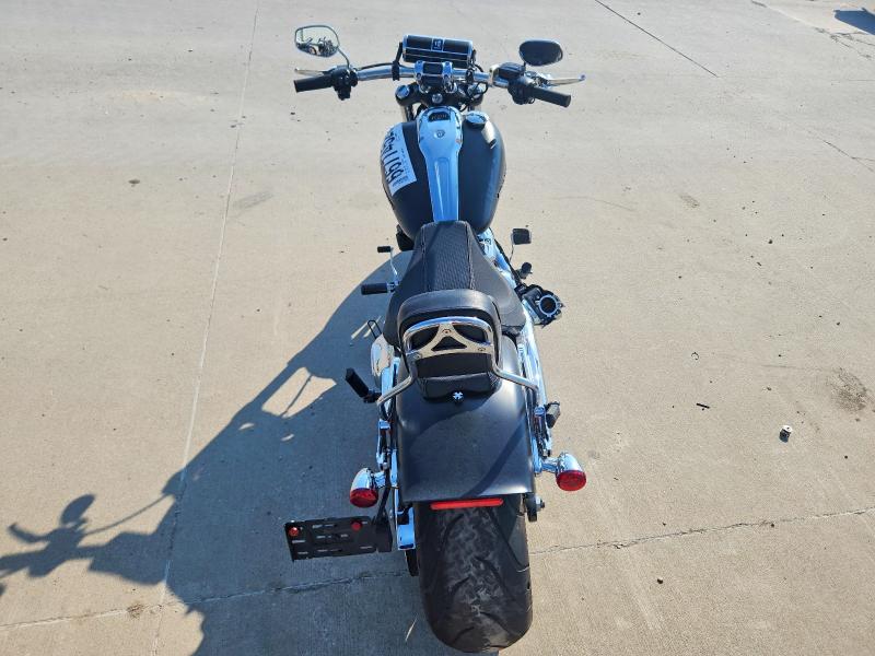 66774526 :رقم المزاد ، 1HD1YEZ15PB070094 vin ، 2023 Harley-davidson Fxbr مزاد بيع