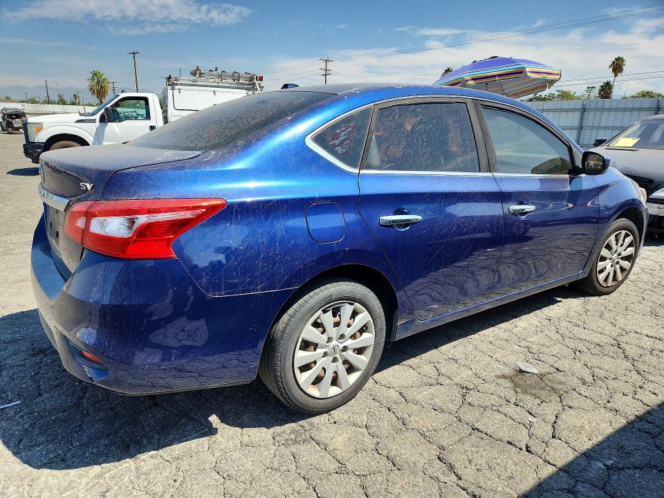 Продаж на аукціоні авто 2017 Nissan Sentra, vin: 3N1AB7AP2HY329760, номер лоту: 61450276