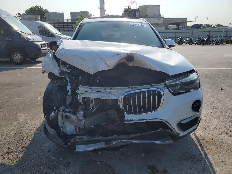 64311996 :رقم المزاد ، WBXHT3C31H5F80476 vin ، 2017 Bmw X1 مزاد بيع