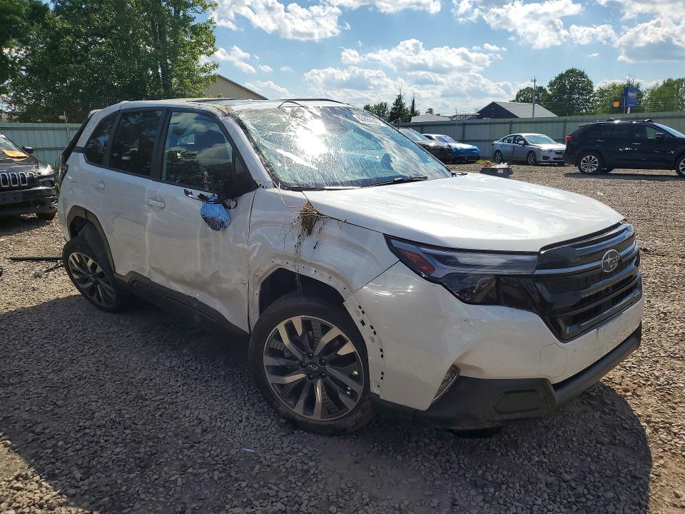 Продажа на аукционе авто 2025 Subaru Forester, vin: JF2SLDTC4SH618053, номер лота: 63893646