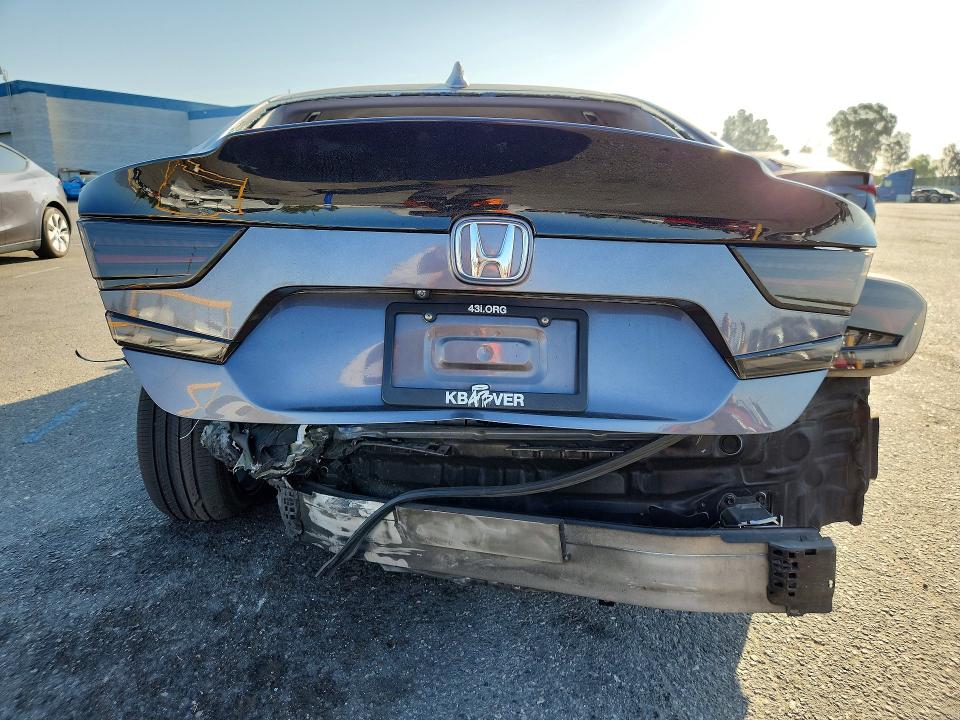 Продажа на аукционе авто 2020 Honda Accord, vin: 1HGCV1F18LA012997, номер лота: 64123716