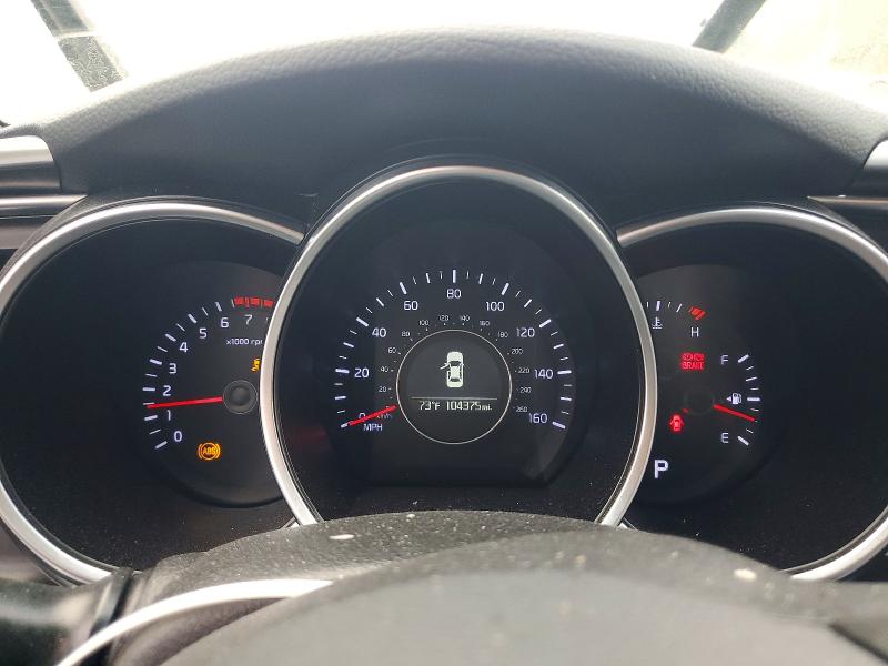 66562476 :رقم المزاد ، 5XXGM4A70FG422122 vin ، 2015 Kia Optima مزاد بيع