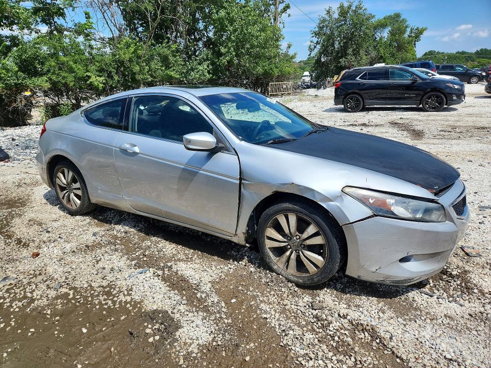 2009 Honda Accord მანქანა იყიდება აუქციონზე, vin: 1HGCS12749A022647, აუქციონის ნომერი: 64017516