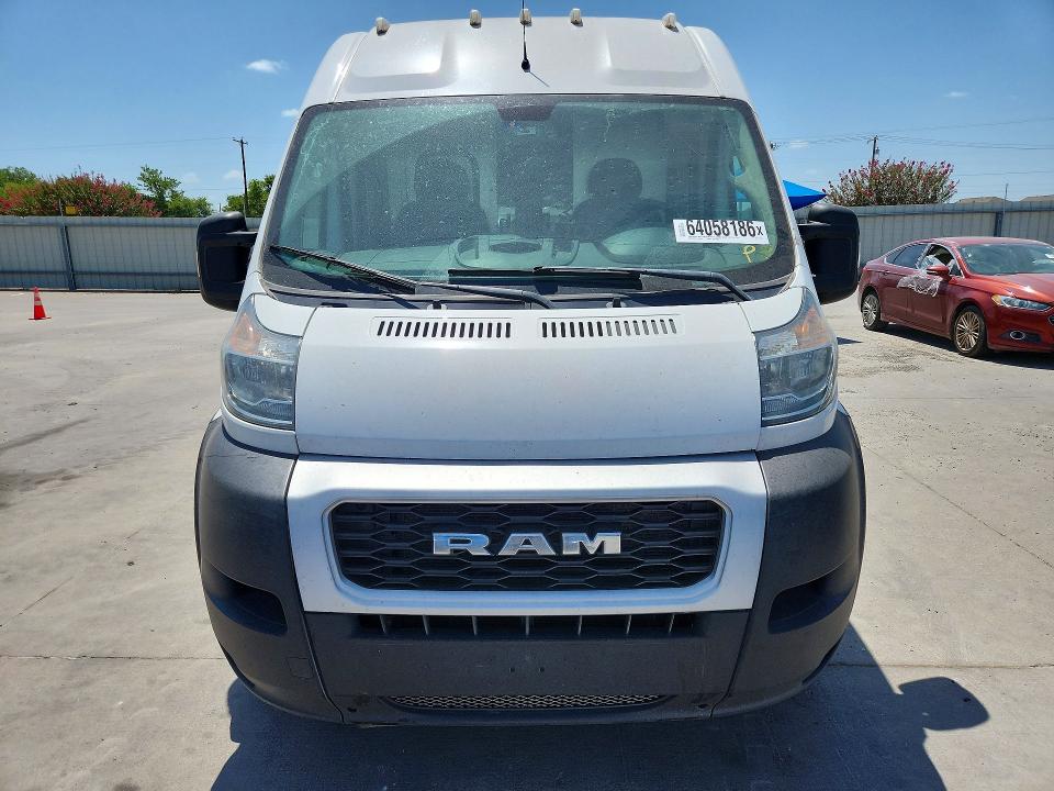 64058186 :رقم المزاد ، 3C6LRVDG5ME517712 vin ، 2021 Ram Promaster 2500 مزاد بيع