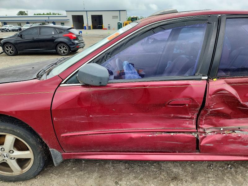 2001 Honda Accord მანქანა იყიდება აუქციონზე, vin: 1HGCG16531A008818, აუქციონის ნომერი: 63192286