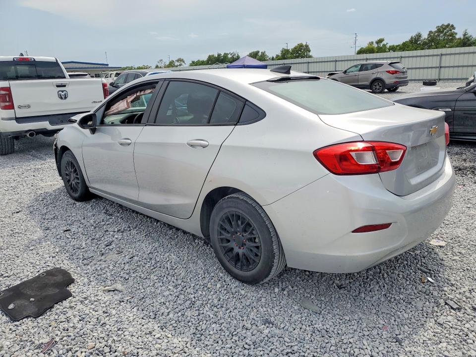 63878206 :رقم المزاد ، 1G1BC5SM0J7124459 vin ، 2018 Chevrolet Cruze مزاد بيع