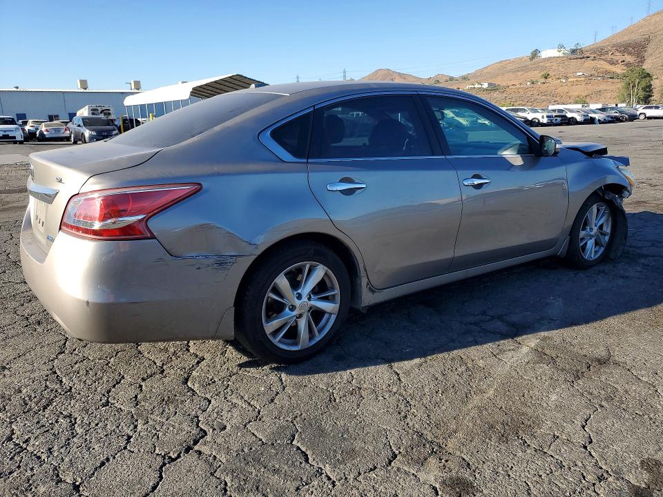 2013 Nissan Altima მანქანა იყიდება აუქციონზე, vin: 1N4AL3AP5DC210760, აუქციონის ნომერი: 65184516