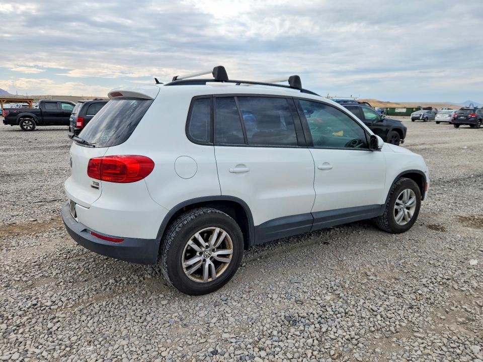 Aukcja sprzedaży 2016 Volkswagen Tiguan, vin: WVGBV7AX7GW559501, numer aukcji: 64324396