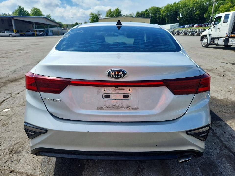 67324496 :رقم المزاد ، 3KPF24AD6KE044785 vin ، 2019 Kia Forte مزاد بيع