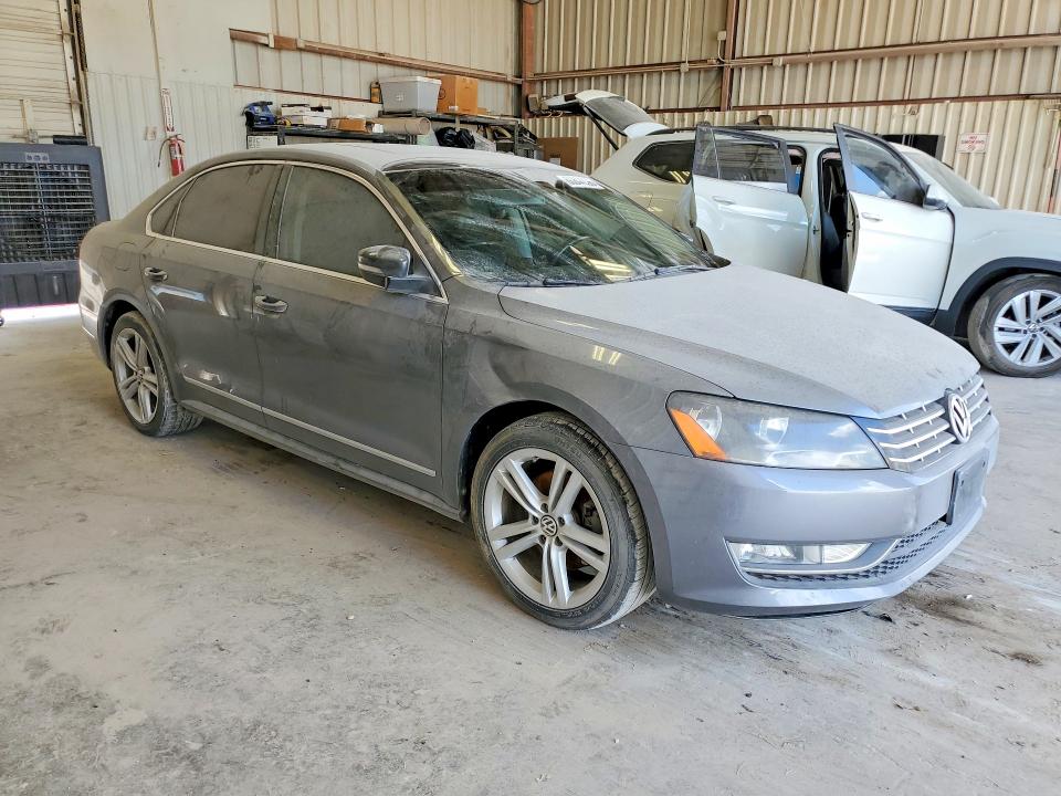2014 Volkswagen Passat მანქანა იყიდება აუქციონზე, vin: 1VWCN7A34EC045378, აუქციონის ნომერი: 66844896