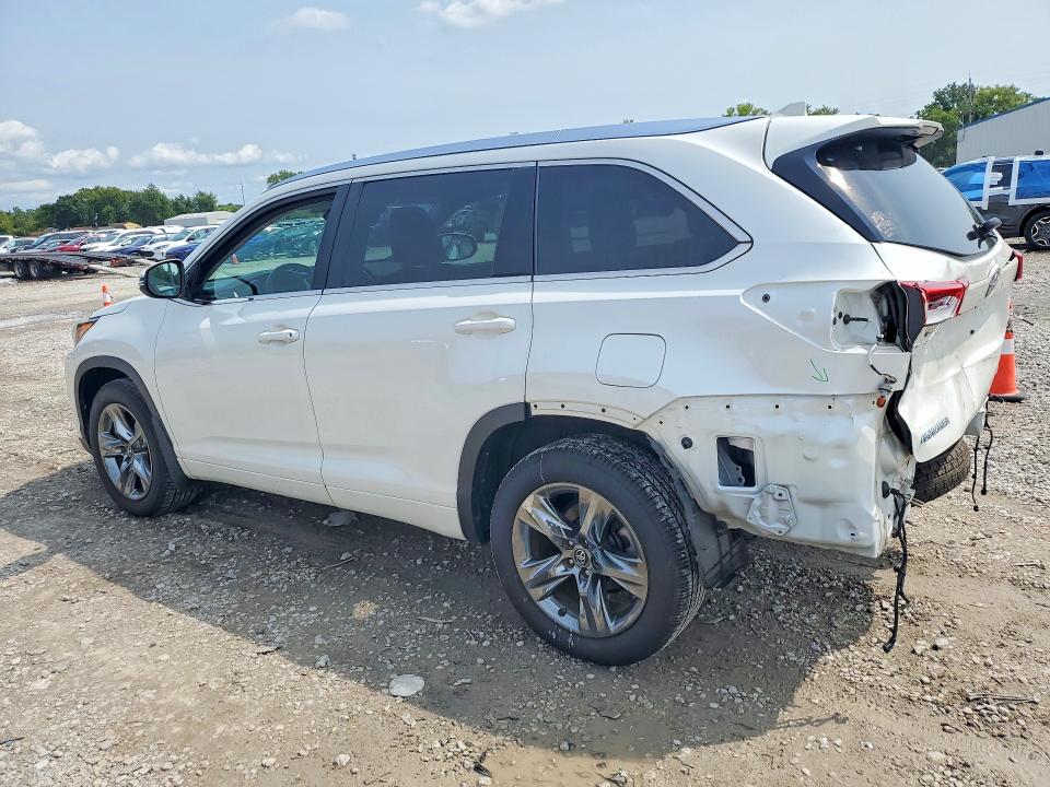 Продаж на аукціоні авто 2018 Toyota Highlander, vin: 5TDDZRFH5JS826513, номер лоту: 64695036