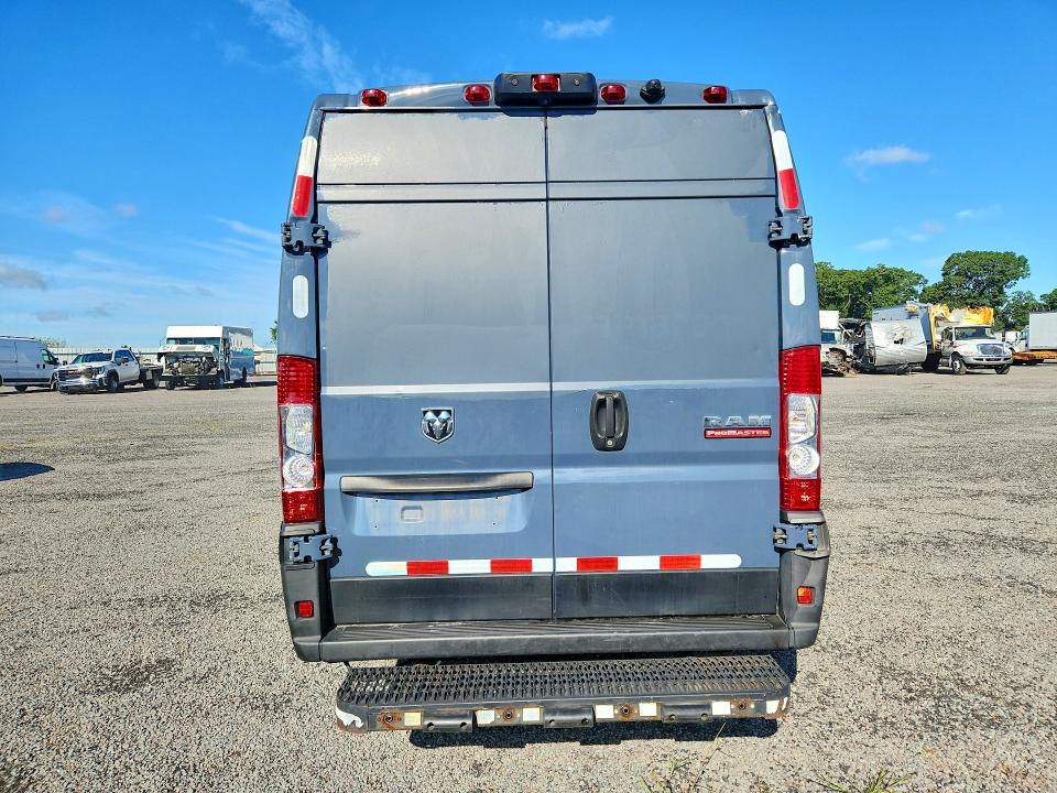 63449966 :رقم المزاد ، 3C6MRVJG6ME544586 vin ، 2021 Ram Promaster 3500 مزاد بيع
