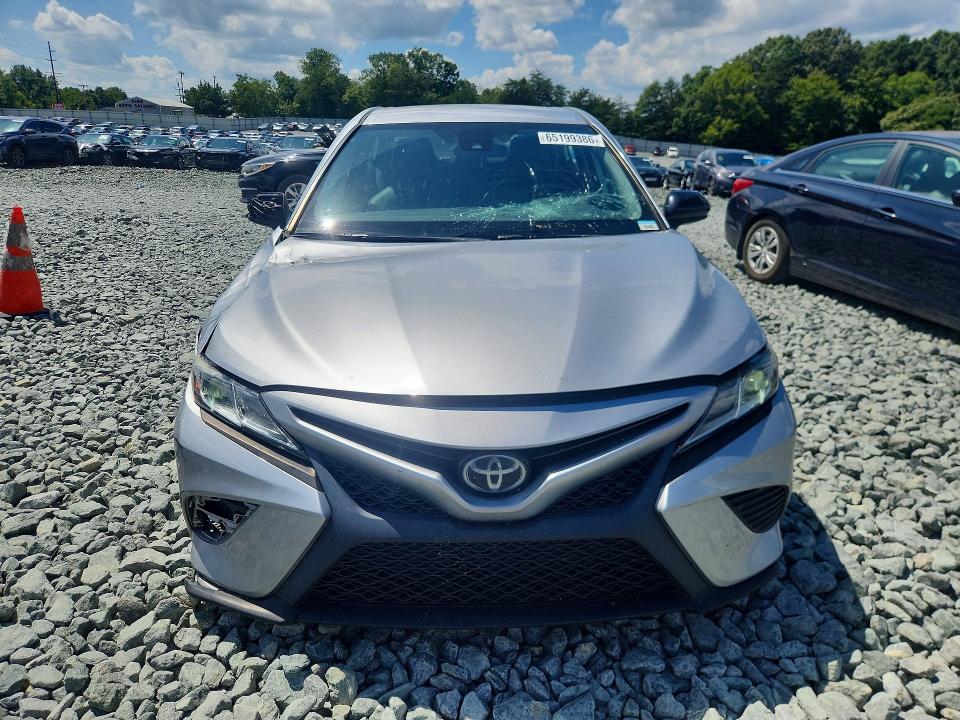 Продаж на аукціоні авто 2020 Toyota Camry, vin: 4T1G11AK0LU340484, номер лоту: 65199386