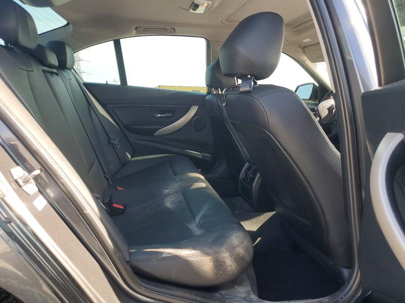 65218056 :رقم المزاد ، WBA8A9C53GK616265 vin ، 2016 Bmw 320 مزاد بيع