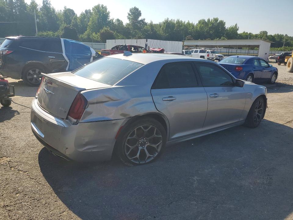 2018 Chrysler 300 მანქანა იყიდება აუქციონზე, vin: 2C3CCABG1JH240146, აუქციონის ნომერი: 63359046