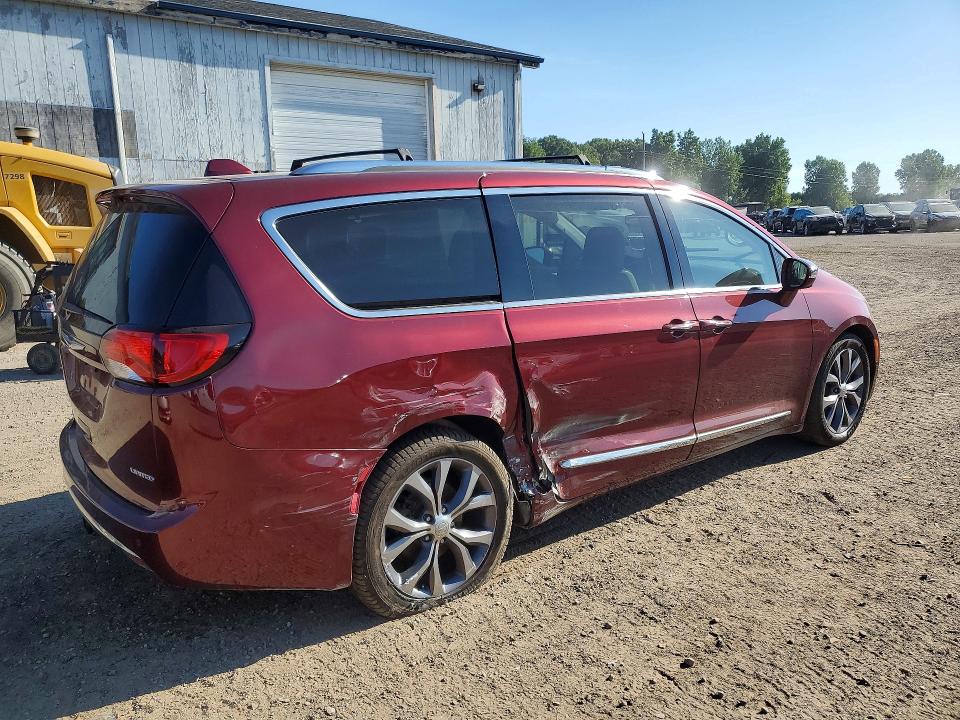 65351516 :رقم المزاد ، 2C4RC1GG1HR836120 vin ، 2017 Chrysler Pacifica مزاد بيع