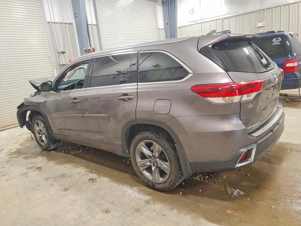 2019 Toyota Highlander მანქანა იყიდება აუქციონზე, vin: 5TDDZRFH0KS991726, აუქციონის ნომერი: 64056606