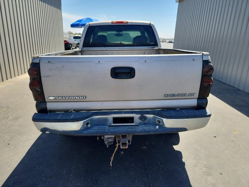 65524776 :رقم المزاد ، 1GCEK19T24Z210703 vin ، 2004 Chevrolet Silverado مزاد بيع