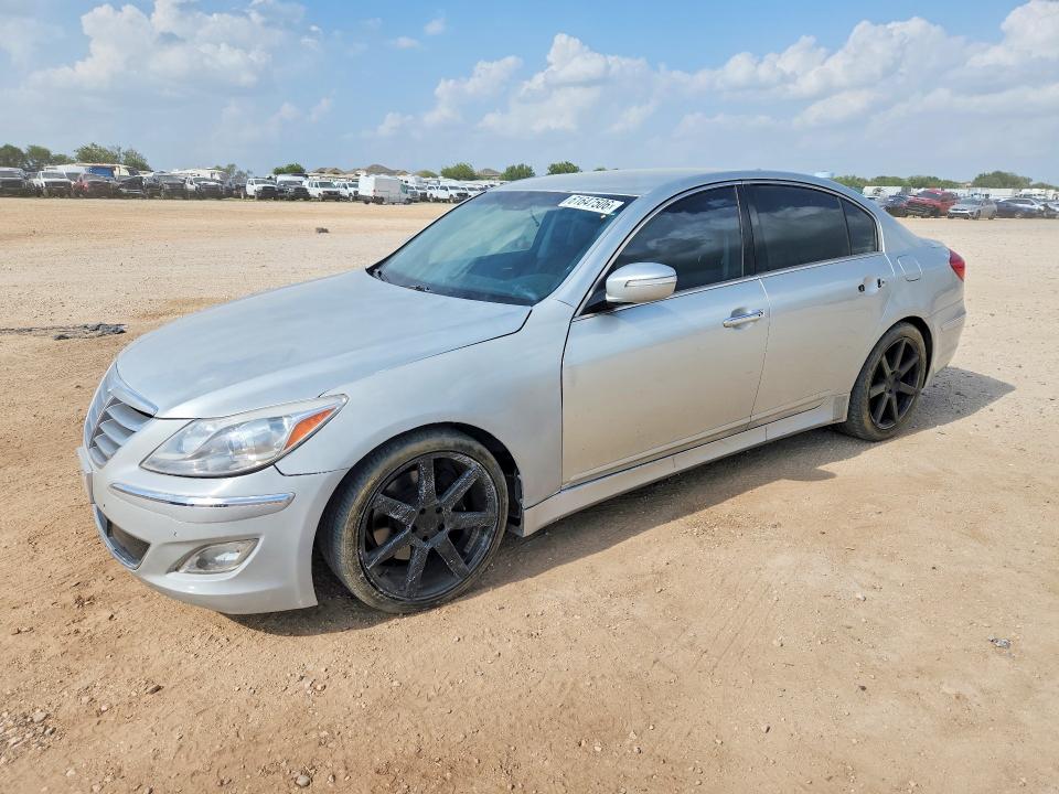 2013 Hyundai Genesis მანქანა იყიდება აუქციონზე, vin: KMHGC4DD4DU243086, აუქციონის ნომერი: 61647506