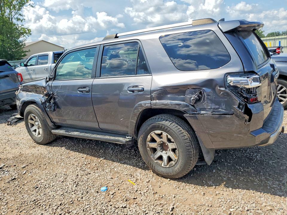 Продажа на аукционе авто 2016 Toyota 4runner, vin: JTEBU5JR9G5367074, номер лота: 64625386