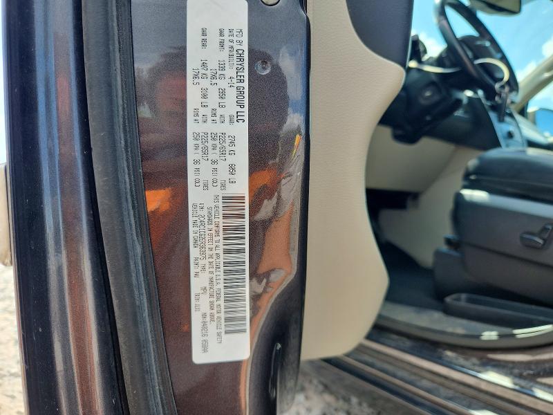 2014 Chrysler Town & Country მანქანა იყიდება აუქციონზე, vin: 2C4RC1CG2ER363975, აუქციონის ნომერი: 66894656