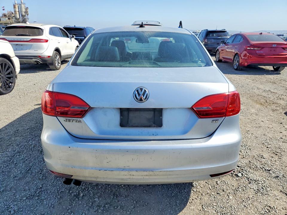 2014 Volkswagen Jetta მანქანა იყიდება აუქციონზე, vin: 3VWD17AJ5EM402886, აუქციონის ნომერი: 63953536