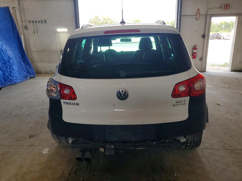 2011 Volkswagen Tiguan მანქანა იყიდება აუქციონზე, vin: WVGBV7AX4BW503895, აუქციონის ნომერი: 64400856
