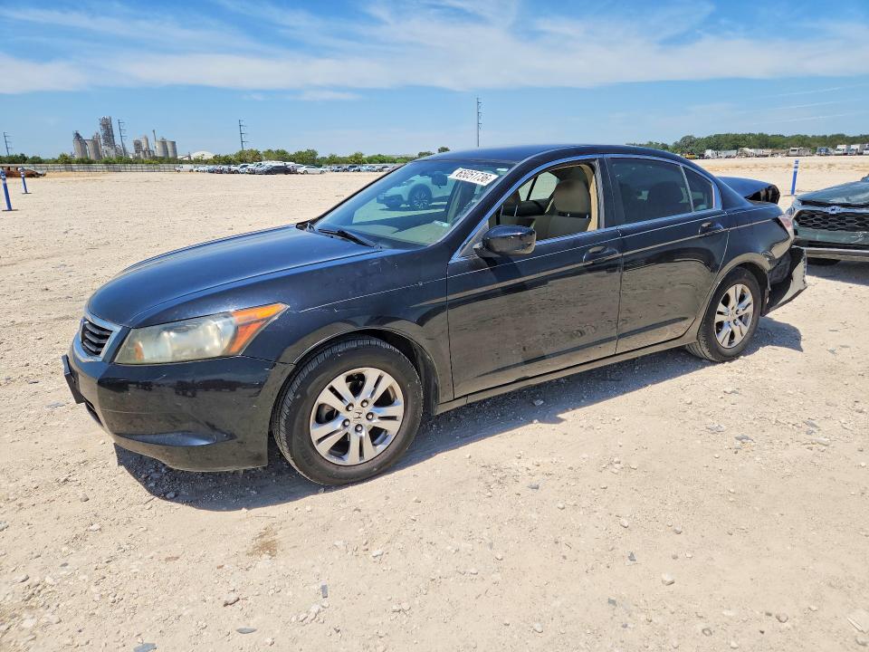 Auction sale of the 2008 Honda Accord, vin: JHMCP26478C031995, lot number: 65051736