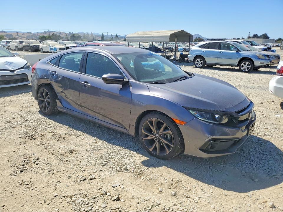 63876606 :رقم المزاد ، 19XFC2F88LE206429 vin ، 2020 Honda Civic مزاد بيع